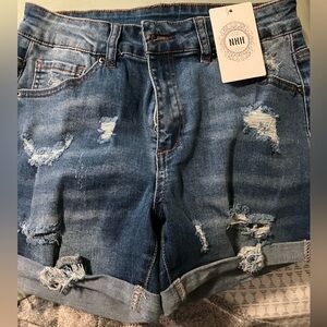 NWT NXH Five Pocket Distressed Denim Shorts